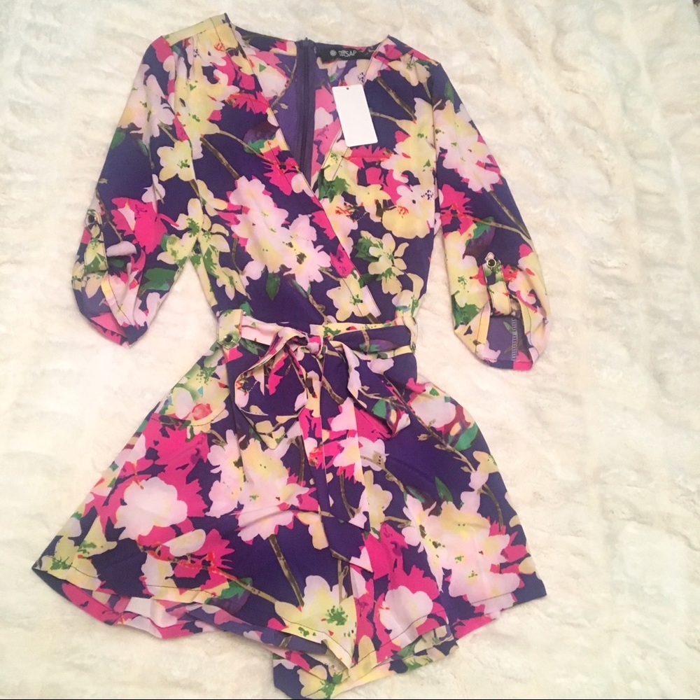 NWT Floral Romper - Picture 3 of 6